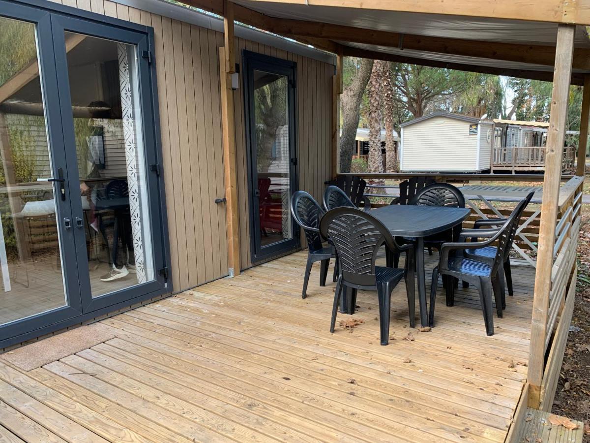 Camping 4 Etoiles Le Bosc Saint Cyrpien Mobil Home Ngoại thất bức ảnh