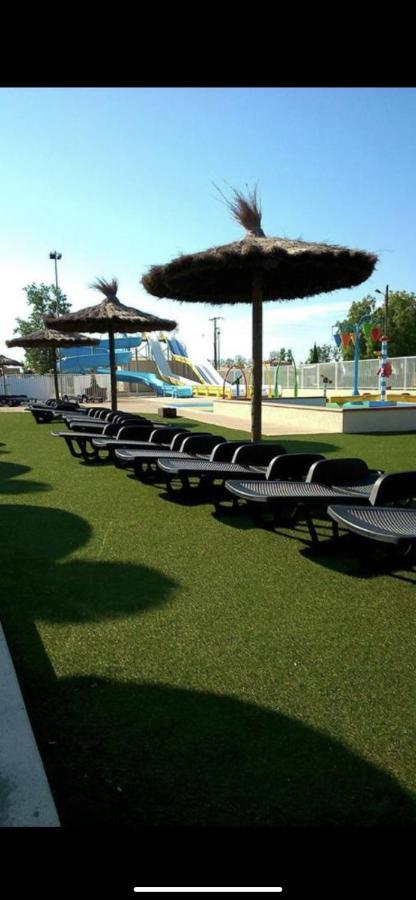 Camping 4 Etoiles Le Bosc Saint Cyrpien Mobil Home Ngoại thất bức ảnh