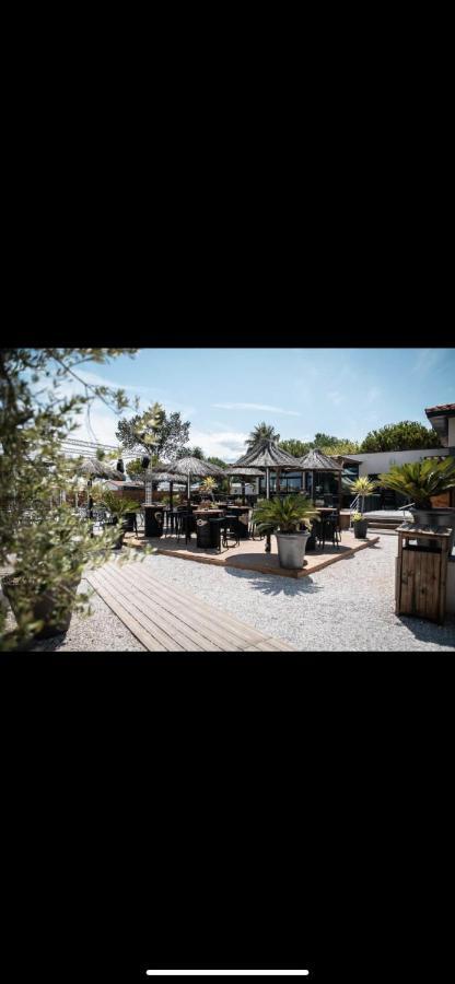 Camping 4 Etoiles Le Bosc Saint Cyrpien Mobil Home Ngoại thất bức ảnh